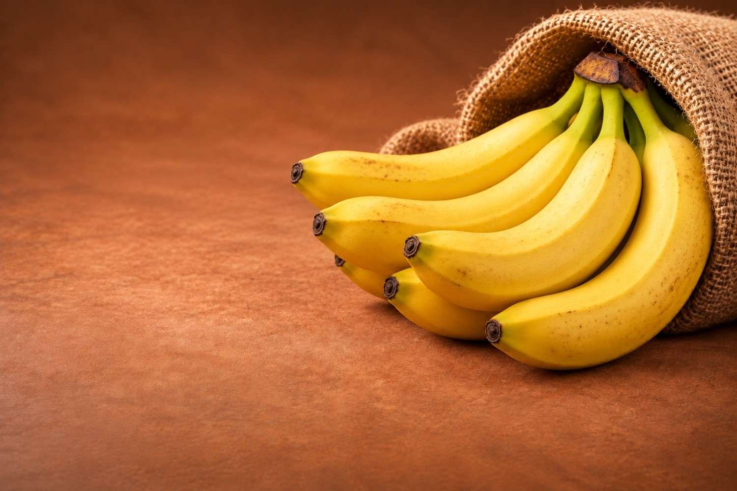 Fresh bananas suppliers and exporters from India