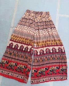 Designer Ladies Printed Rayon Crepe Palazzo