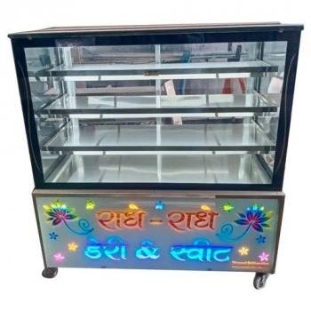 Sweet Display Counter