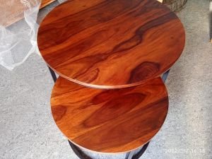 Round Nesting Coffee Table
