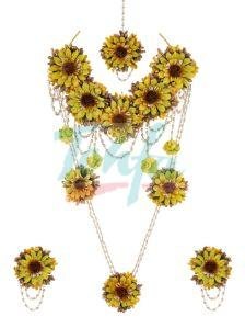 CNB19171 Gold Finish Floral Bridal Necklace Set