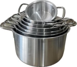 ALUMINIUM CASSEROLE WITH SS HANDLE