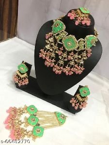 Choker jewellery set