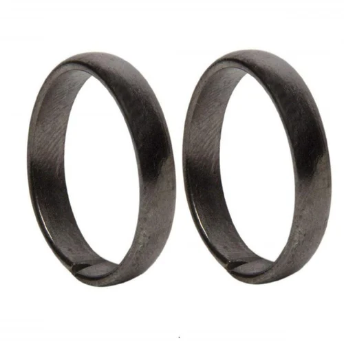 Iron Black Horse Shoe Ring