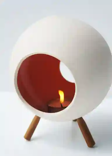 Round Shape Ceramic Candle Holder With 3 Legs