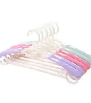 Retractable Plastic Hanger