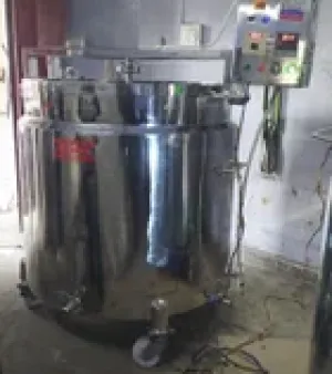 Stainless Steel Sugar Melting Tank, Material : Stainless St