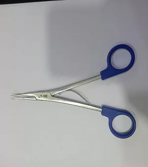 Open Clip Applicator