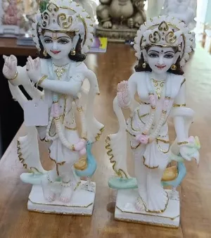 Radha Krishna Statue