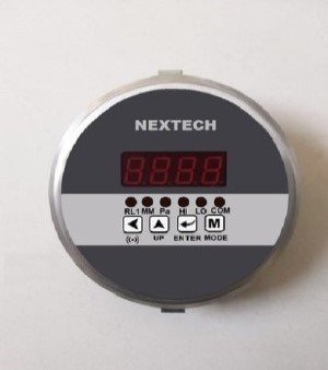 Digital Differential Pressure Gauge Accuracy: 1%