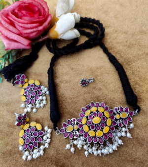 Stone Choker