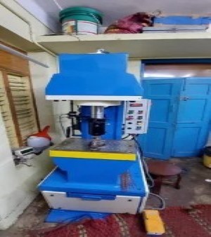 Hydraulic Gold Coining Press