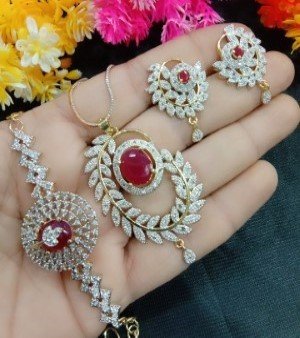Pendant Set combos