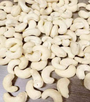 Cashew Nuts, Processing Type: Row