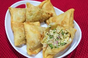 Onion Paneer Samosa