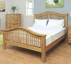 Dazzling Deco Bed