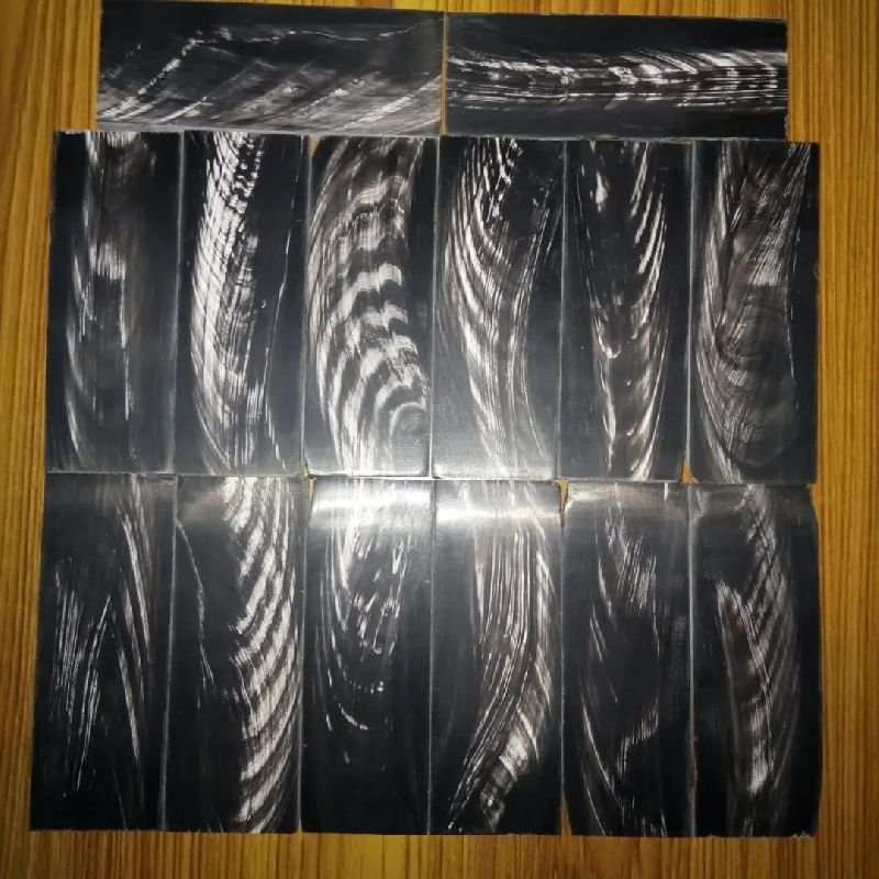 Horn Plates