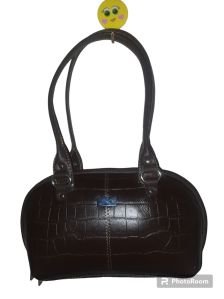 Ladies Leather Bags, Style : Modern