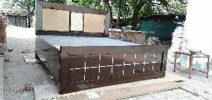 bed with storage