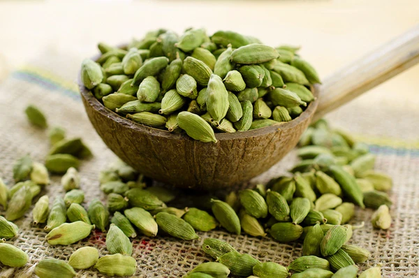 Green Cardamon