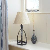 Iron Based Table Lamp, Lamp Style : Modern