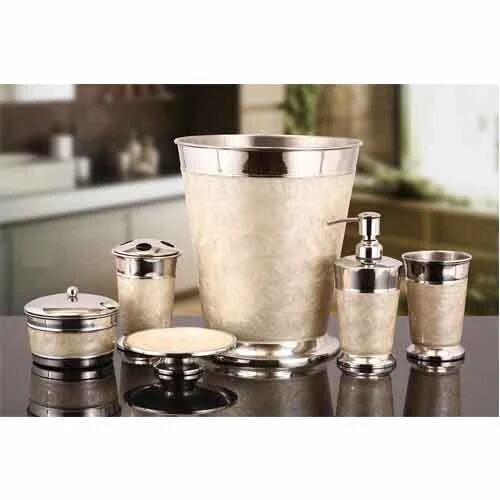 Metal Bath Sets, Usage : Bathing