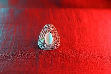 Brass Crystal Stone Ring, Material : Brass