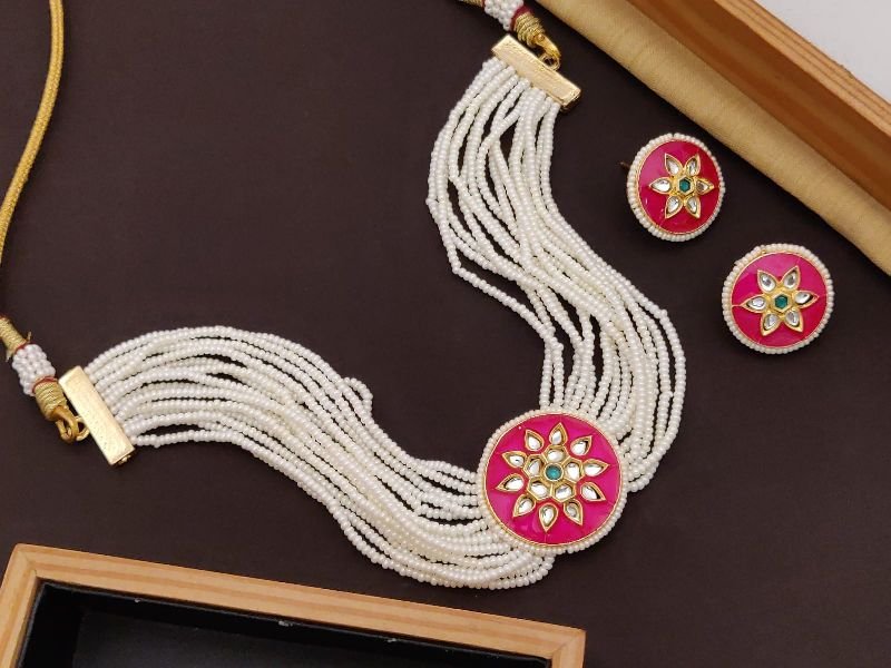 Necklace Chek Set