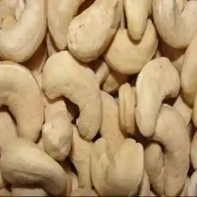 Organic Cashew Nuts By Axiata Cooperation