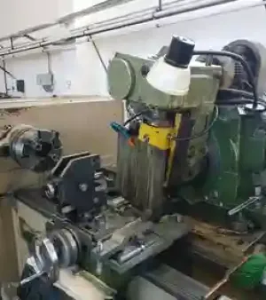 Thread And Spline Milling Machine Zfwvg 250x5000 Dimension(l*w*h): 7000x1700x1600 Millimeter (Mm)