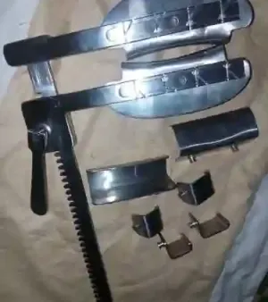 Stainless Steel Octobase Retractor