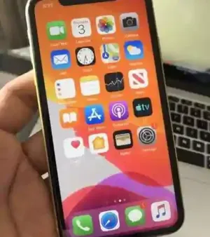 Used Iphone 11 Mobile Phone Android Version: Ios