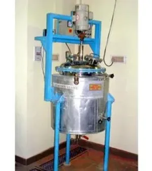 Stainless Steel Reaction Vessel, Grade : Semi Automatic