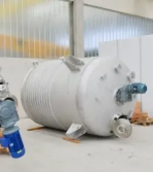 Limpet Coil Vessel Tanks, Capacity : 10000L
