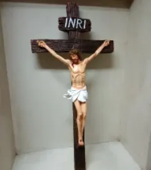 Wooden Crucifix, Packaging Type : Box