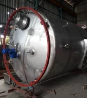 Vessel Tank, Storage Material : Chemicals/Oils