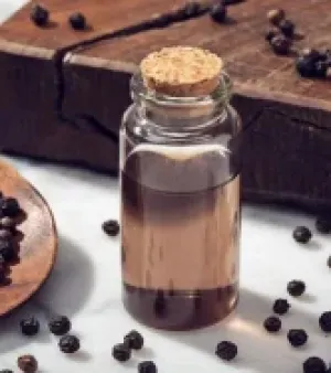 Spices Oil, Shelf Life : 24 Months