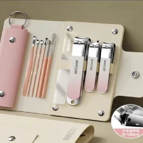 Private Label Personal Care Luxury Manicure Set Nail Clipper Set Stainless Steel Nail Care Tools Grooming Kit With PU Bag