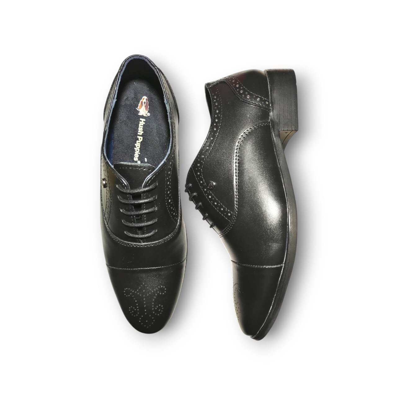 Wingtip cap toe oxford