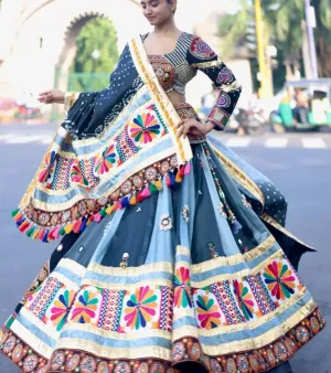 mohanjo daro black chaniyabcholi