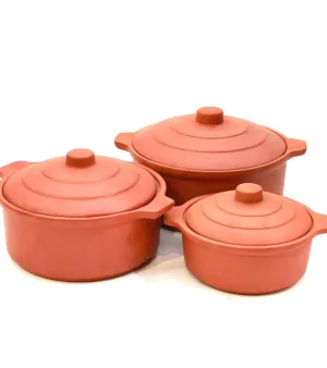 terracotta cooking pots