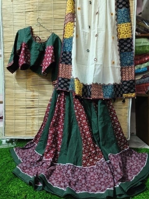 Ghaghra Choli Dupatta