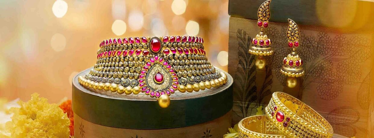 The Art Jewellery Creation